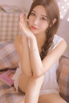 藤井蕾娜